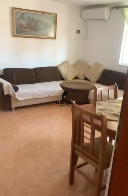 Tirane, shitet apartament 3+1 Kati 6, 93 m² 190.000 € (PAZARI I RI)