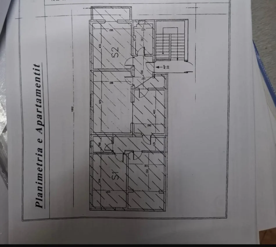 Tirane, shitet apartament 4+1 Kati 2, 116 m² 245.000 € (Square 21)
