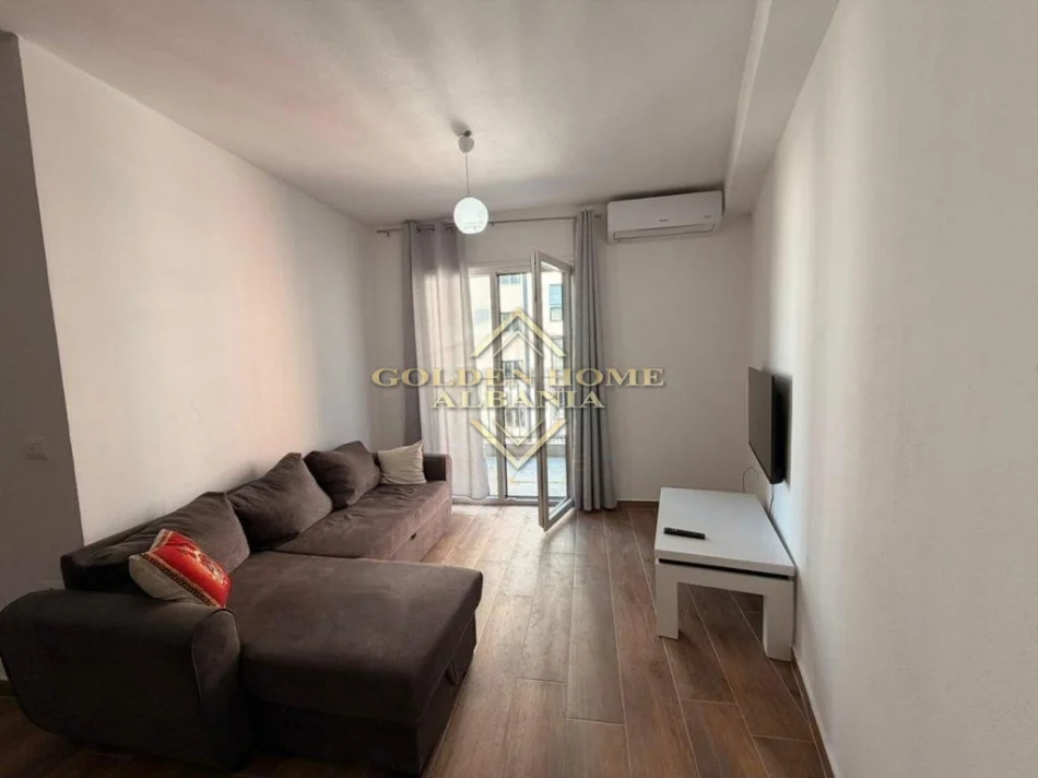 Tirane, shitet apartament , 89 m² (astir)