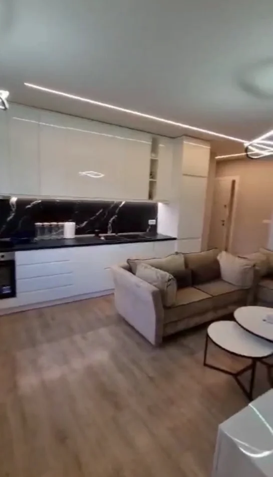 Tirane, shitet apartament Kati 1, 60 m² 160.000 € (Komuna e Parisit)