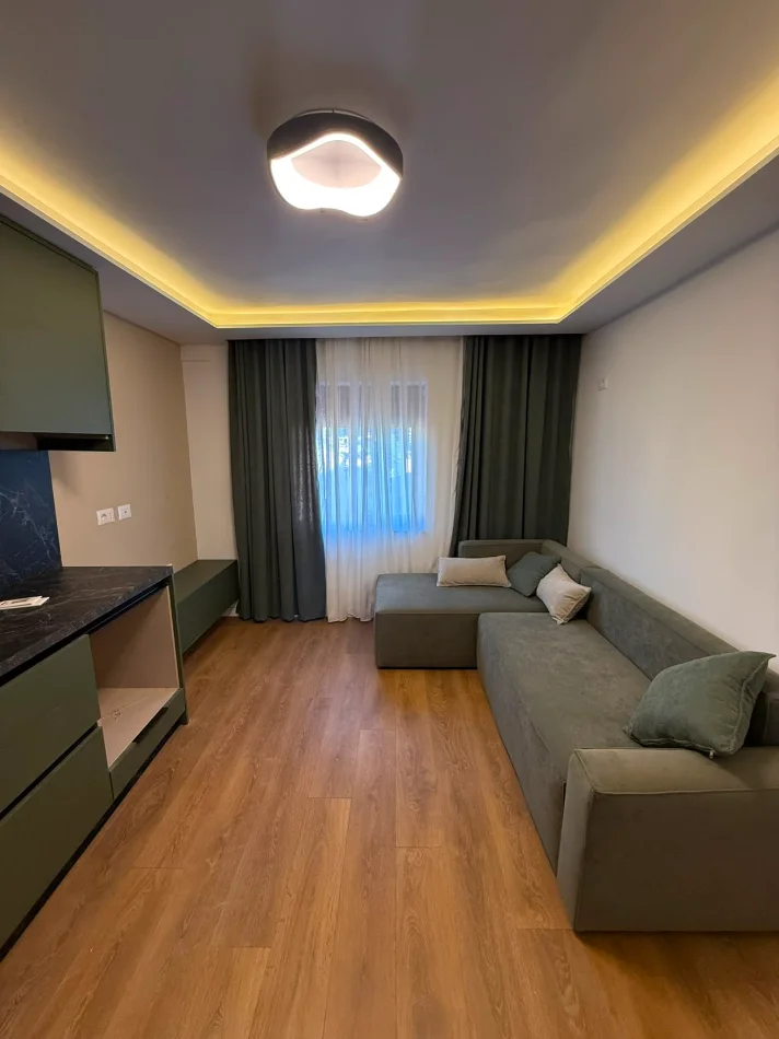 Tirane, shitet apartament Kati 5, 123 m² 327.000 € (Rruga e Kavajes)