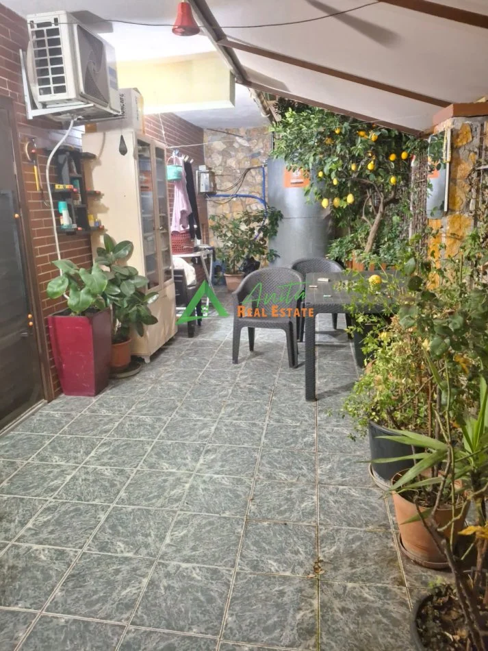 Tirane, shitet shtepi private 1- kateshe, 209 m² (Rruga Seman Roza, Afer Kodres se Priftit)