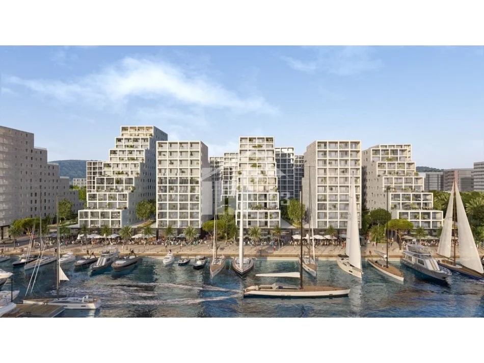 Vlore - Lungomare, shitet apartament 1+1 Kati 2, 83 m² 236.363 € (VLORA MARINA)