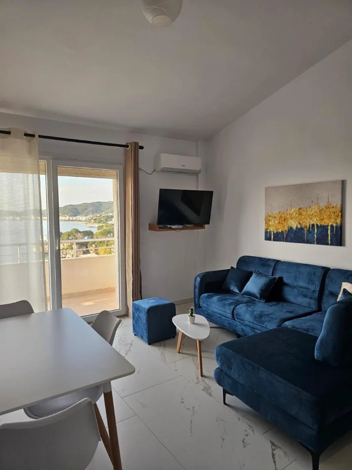 Vlore, pranë Marina Bay | Uji i Ftohtë. Jepet me qira afatgjatë, 1+1
