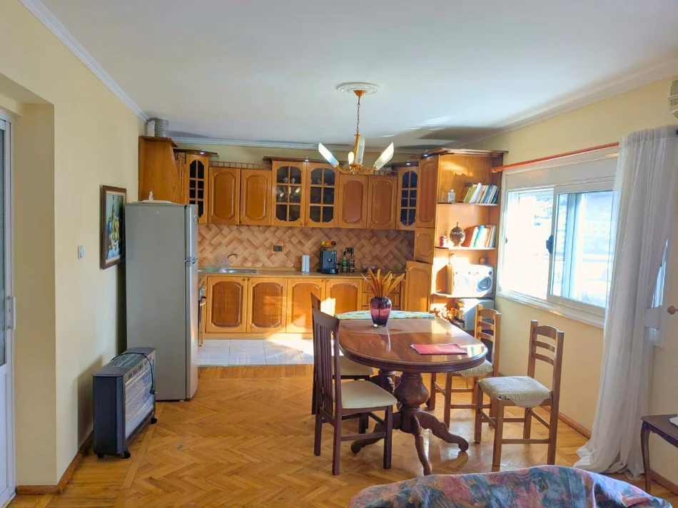 Vlore, shitet apartament 2+1+Aneks+Ballkon , 88 m² 85.000 € (vlore)