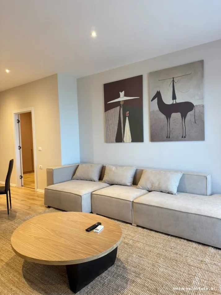 Vlore, shitet apartament ne plazh 2+1+Ballkon Kati 1, 100 m² 257.500 € (Uji i Ftohte)