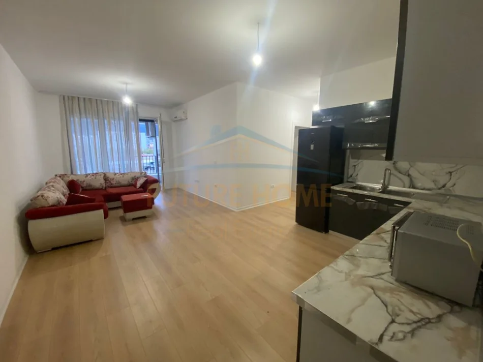jap me qera apartament 2+1+Ballkon Kati 4, 104 m² 520 € (JORDAN MISJA)