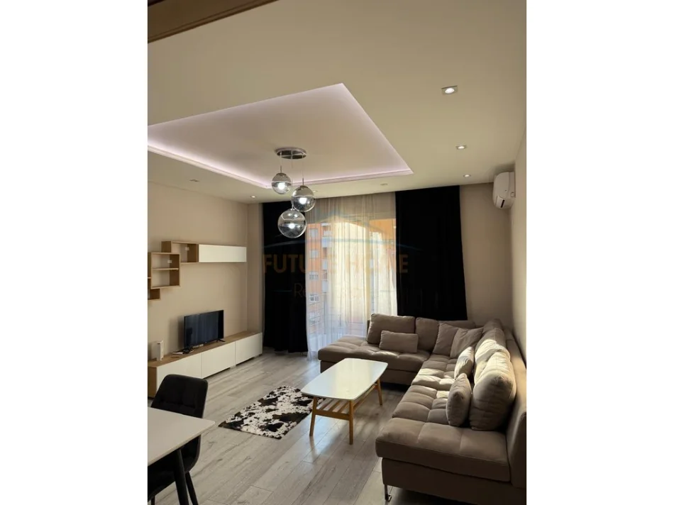jepet me qera apartament Kati 4, 100 m² 600 €