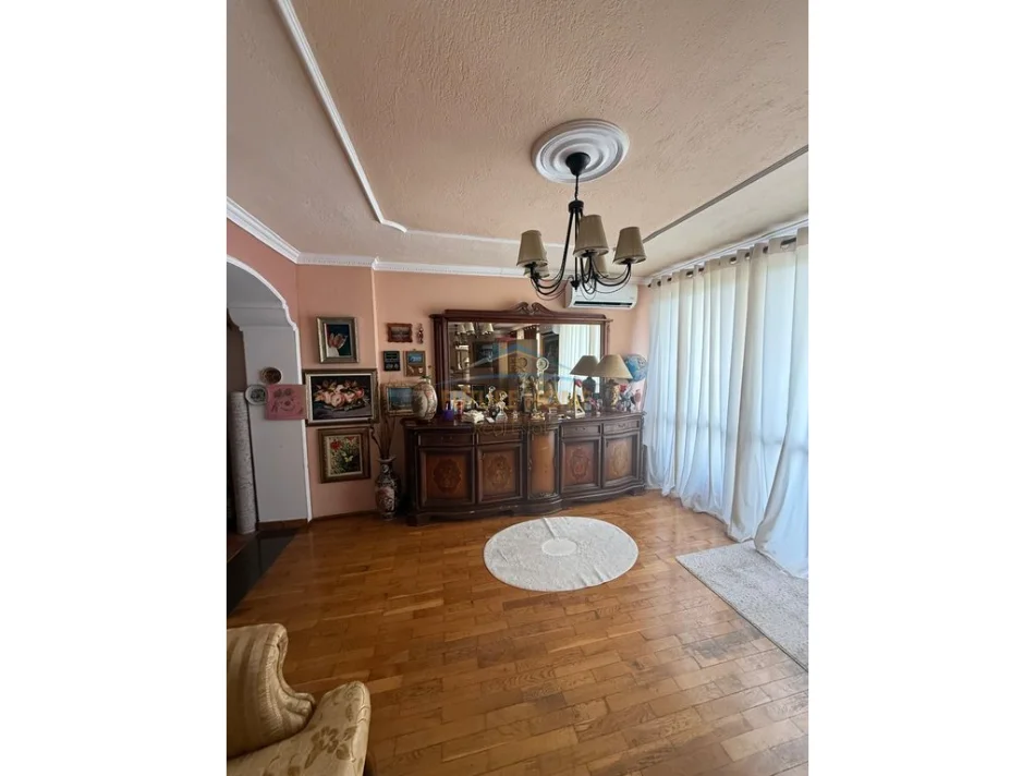 shitet 2+1+Ballkon Kati 4, 97 m² 182.000 €